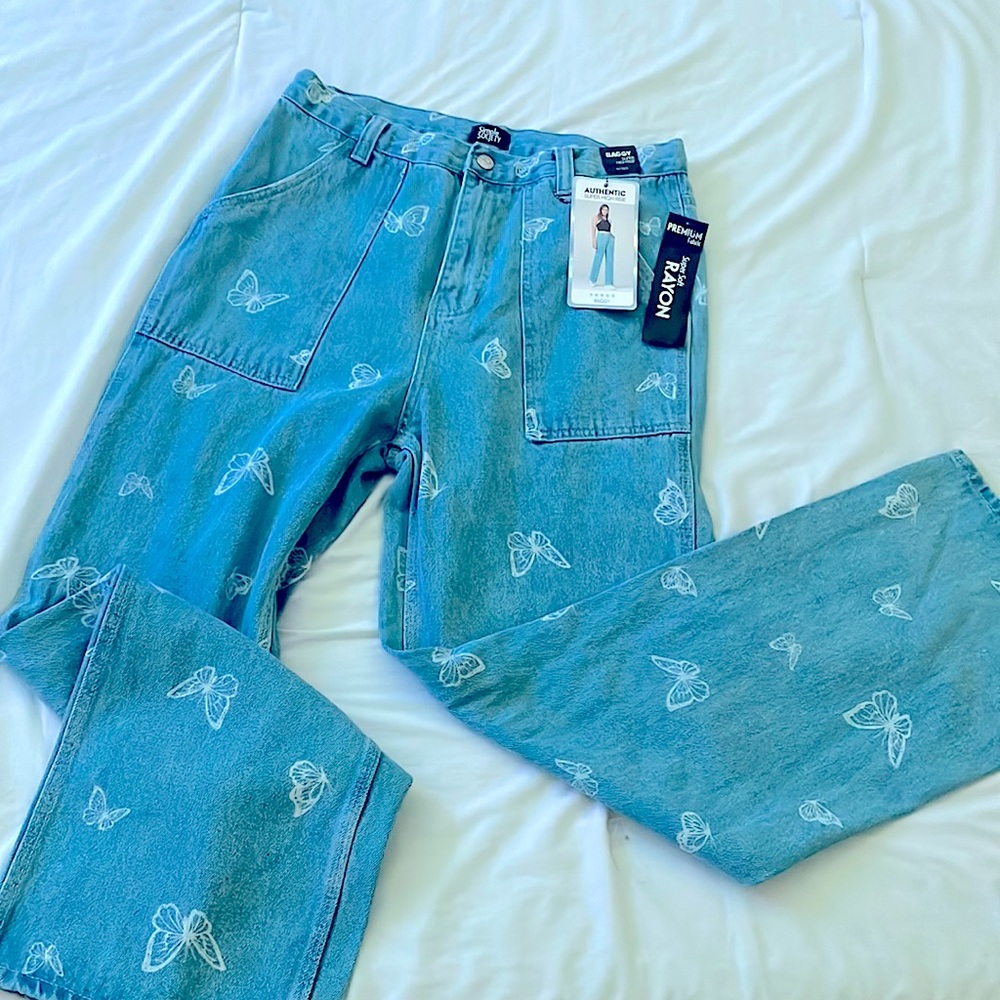 Baggy Blue Jean Featuring Butterflies ! BRAND NEW!! tags attached
